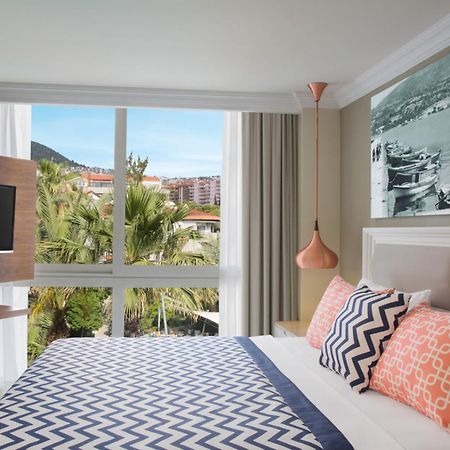 Paloma Marina Suites - Adult Only Κουσάντασι Εξωτερικό φωτογραφία