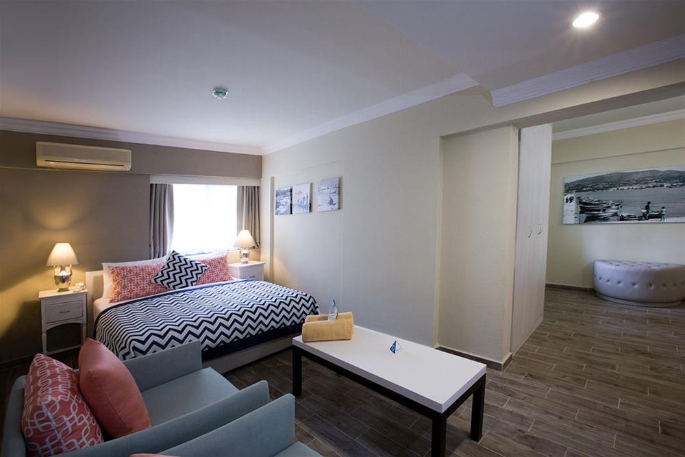 Paloma Marina Suites - Adult Only Κουσάντασι Εξωτερικό φωτογραφία